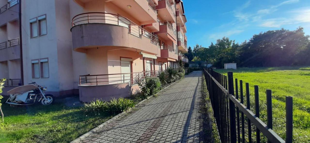 Mila Apartments Ohrid Exterior photo